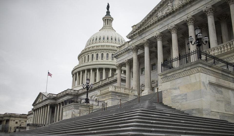 Bipartisan AI Kill Switch Act Proposed in Congress Amid Security Concerns